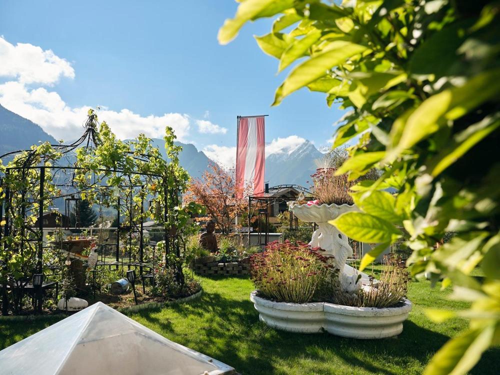 Hotel Garni Pinzgau, Bernd Hüttl Neukirchen am Großvenediger Exterior foto